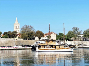 Rhythm Floating Accom - Zadar
